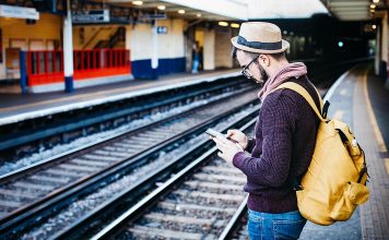 StreetScore scores a street view based on how safe it looks to a human